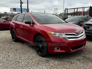 Toyota Venza V6 2010 Red