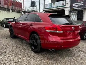 Toyota Venza V6 2010 Red