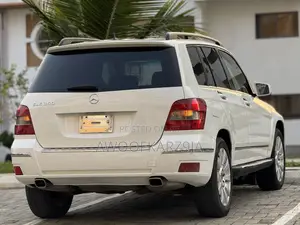 Mercedes-Benz GLK-Class 350 2010 White
