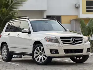 Mercedes-Benz GLK-Class 350 2010 White