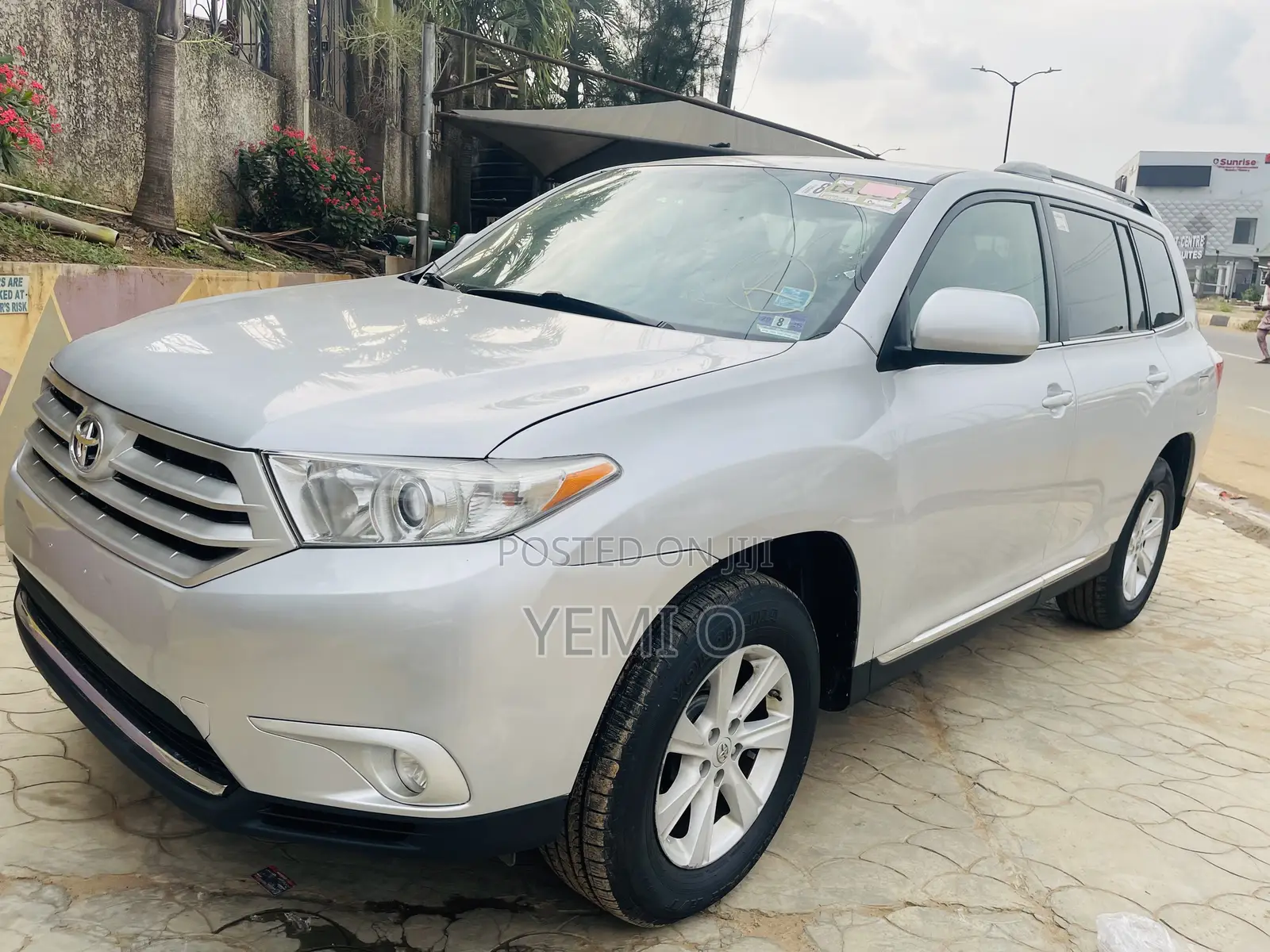 Toyota Highlander 2012 Silver