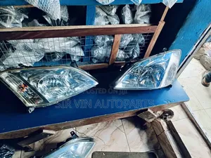 Headlight/Headlamp For Toyota Corolla E 2004 (Obama)