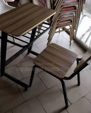 High Quality Modern Reading Chair With Table
