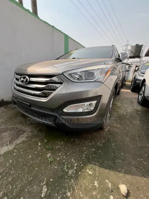 Hyundai Santa Fe 2016 Gray