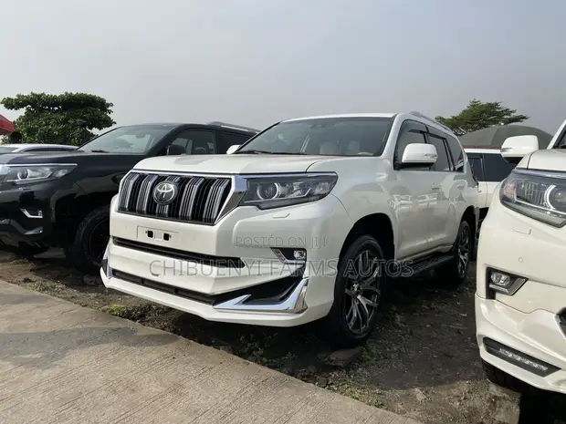 Toyota Land Cruiser Prado 2023