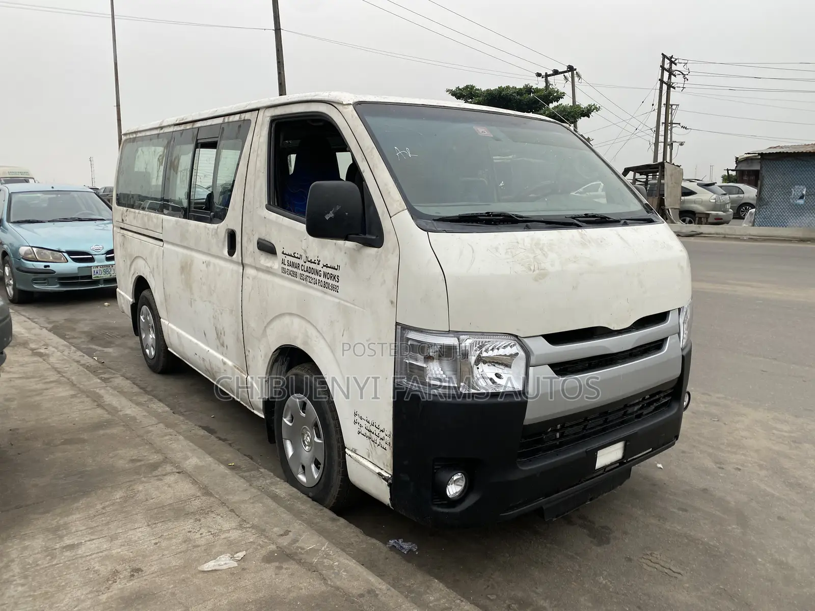 Toyota HiAce 2012 White