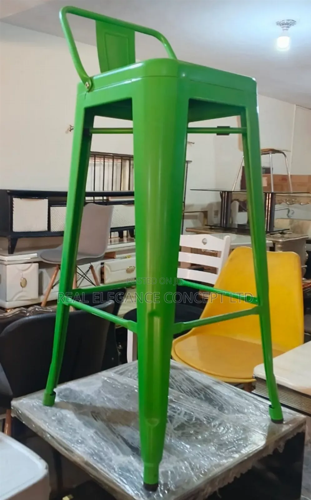 Simple Quality Bar Stool