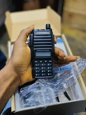 Motorola Gp-399 Walkie Talkie Radio