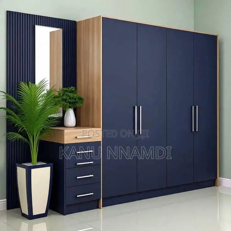 6by6 Wardrobe With Mirror Stand