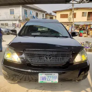 Toyota Harrier 2.4 2006 Black