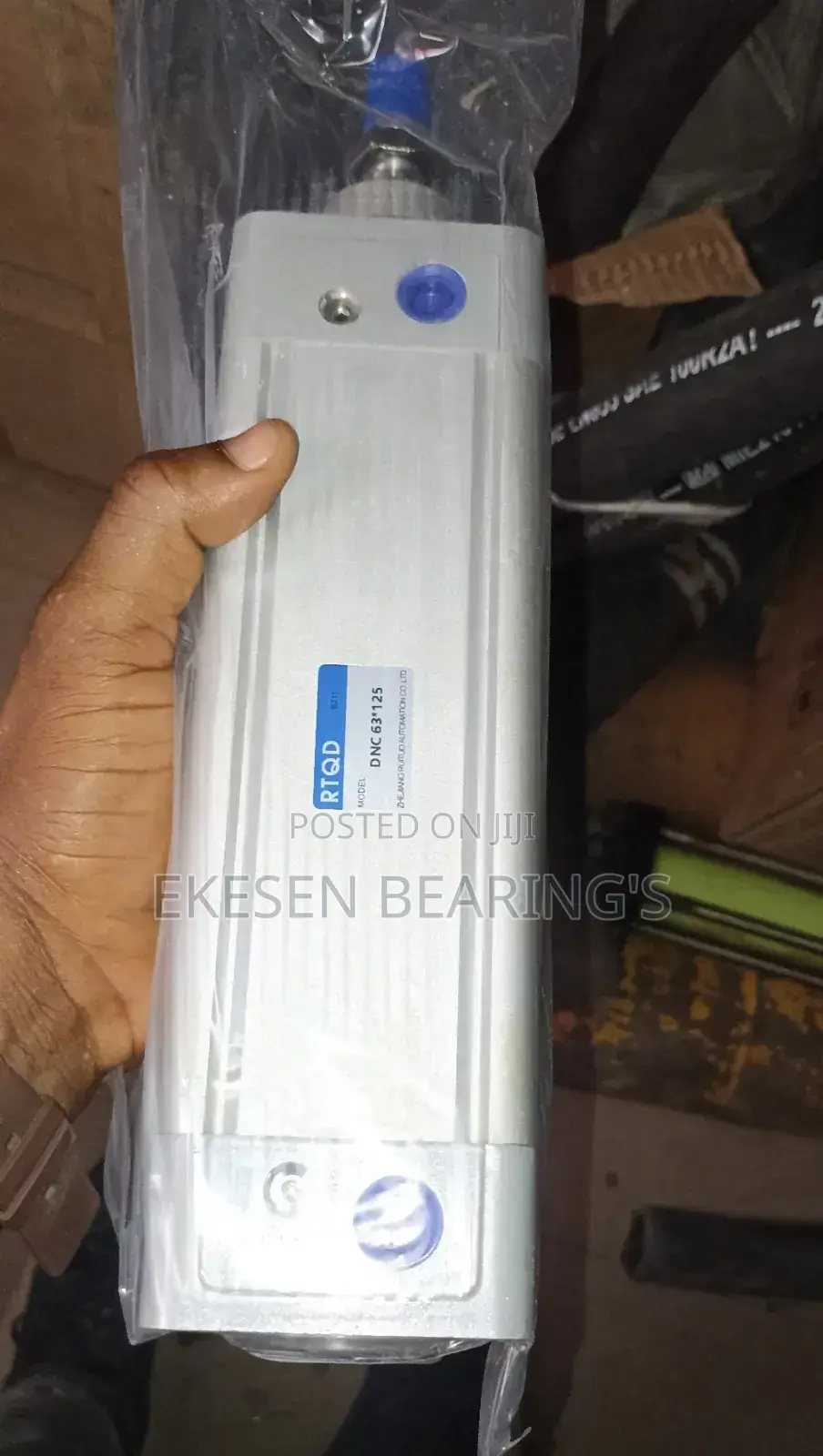 Pneumatic Cylinder