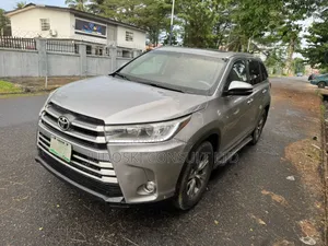 Toyota Highlander 2015 Silver