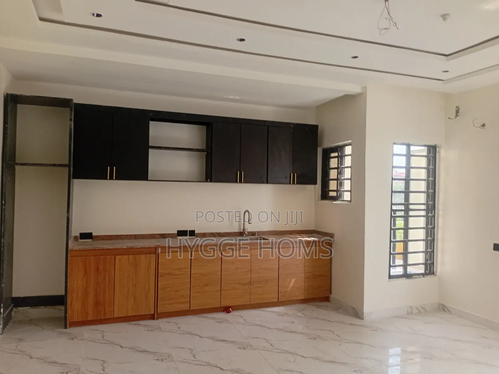 4bdrm Townhouse/Terrace in Ikeja Gra for Sale