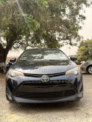 Toyota Corolla LE Eco (1.8L 4cyl 2A) 2019 Blue