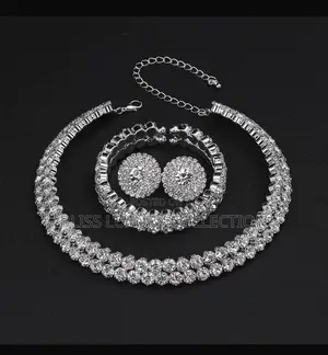 Necklace Set
