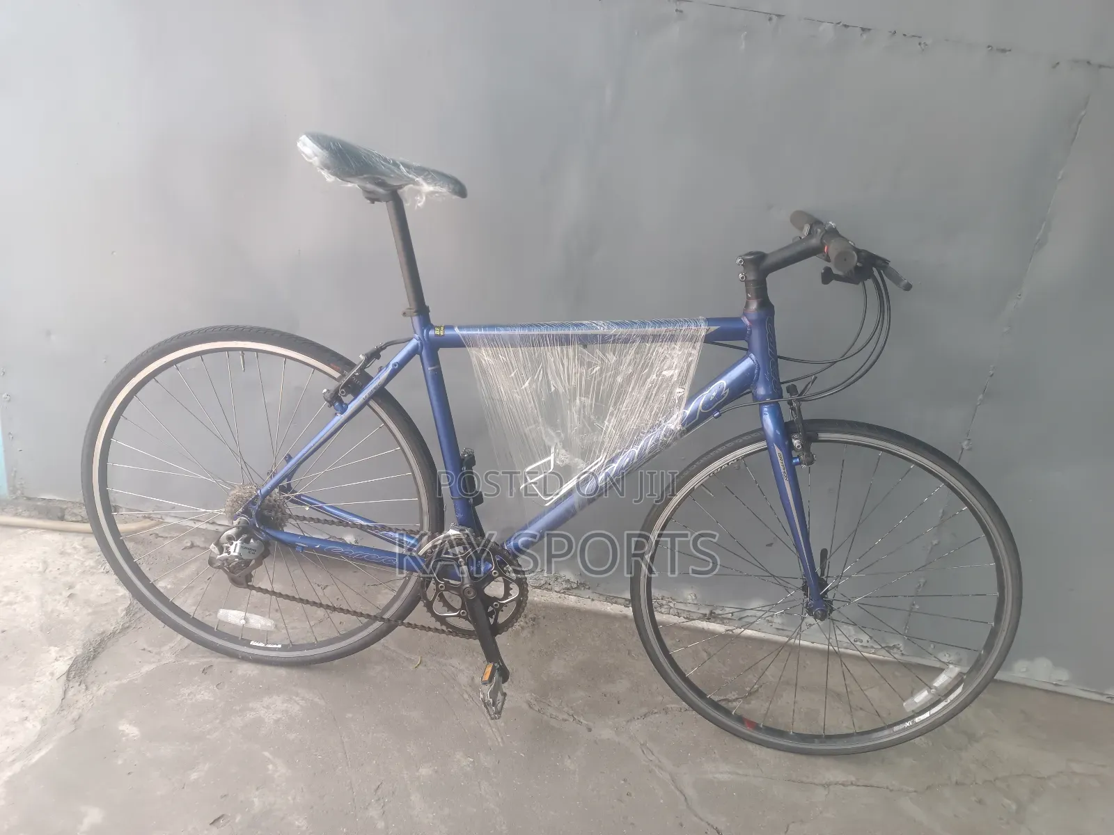 Correra Road Sport Bicycle