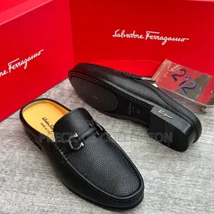 Classic Men’S Branded Leather and Suede Half Shoe