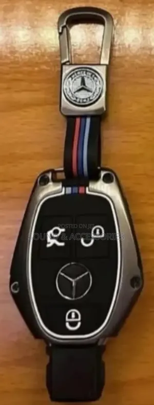 Benz 3 Buttons Metallic + Silicone Car Keycover/Keyholder