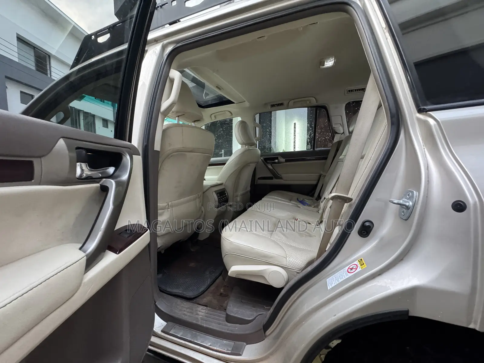 Lexus GX 460 Premium 2012 Gold