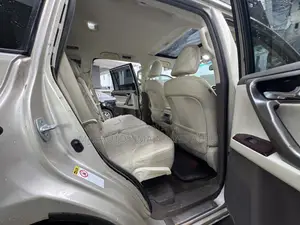 Lexus GX 460 Premium 2012 Gold