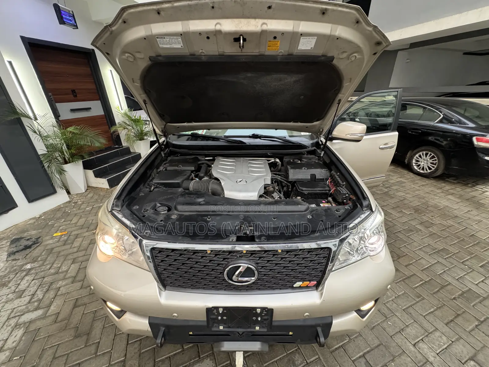 Lexus GX 460 Premium 2012 Gold