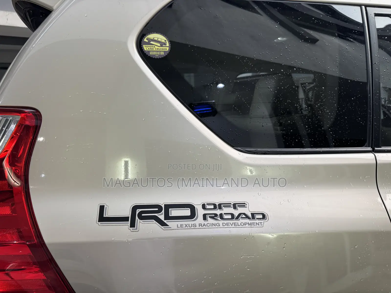 Lexus GX 460 Premium 2012 Gold