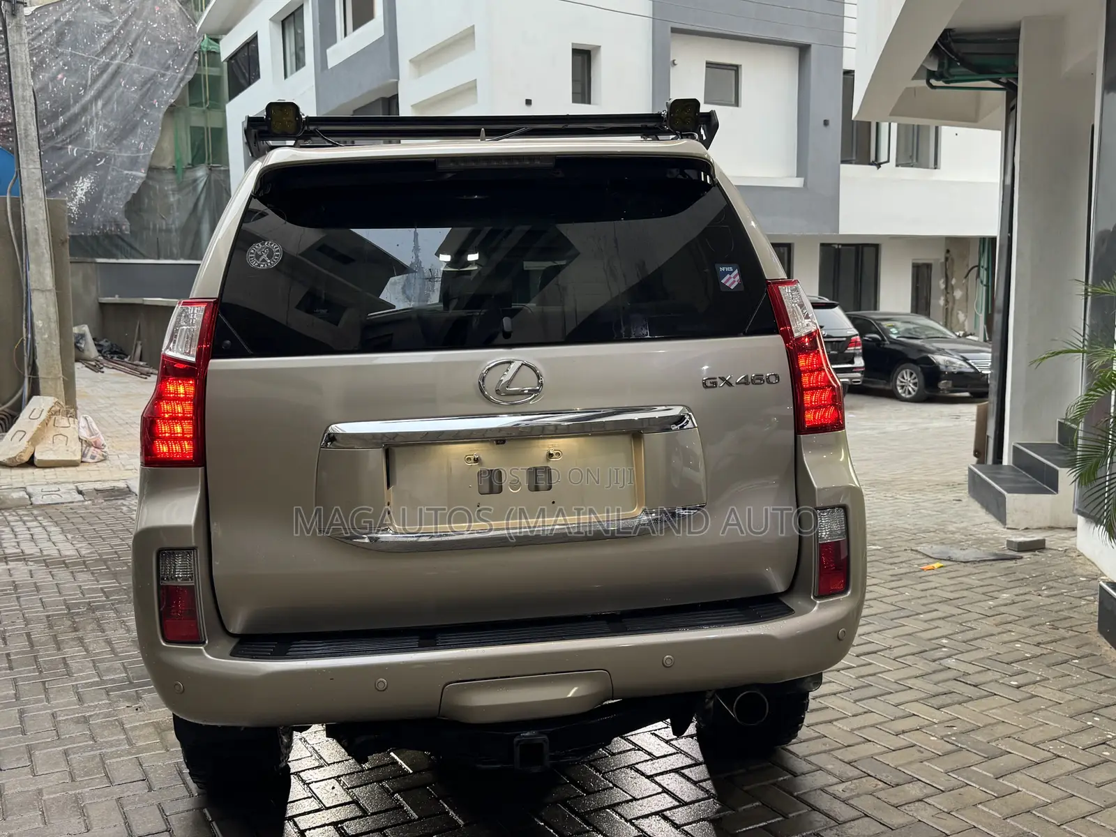 Lexus GX 460 Premium 2012 Gold