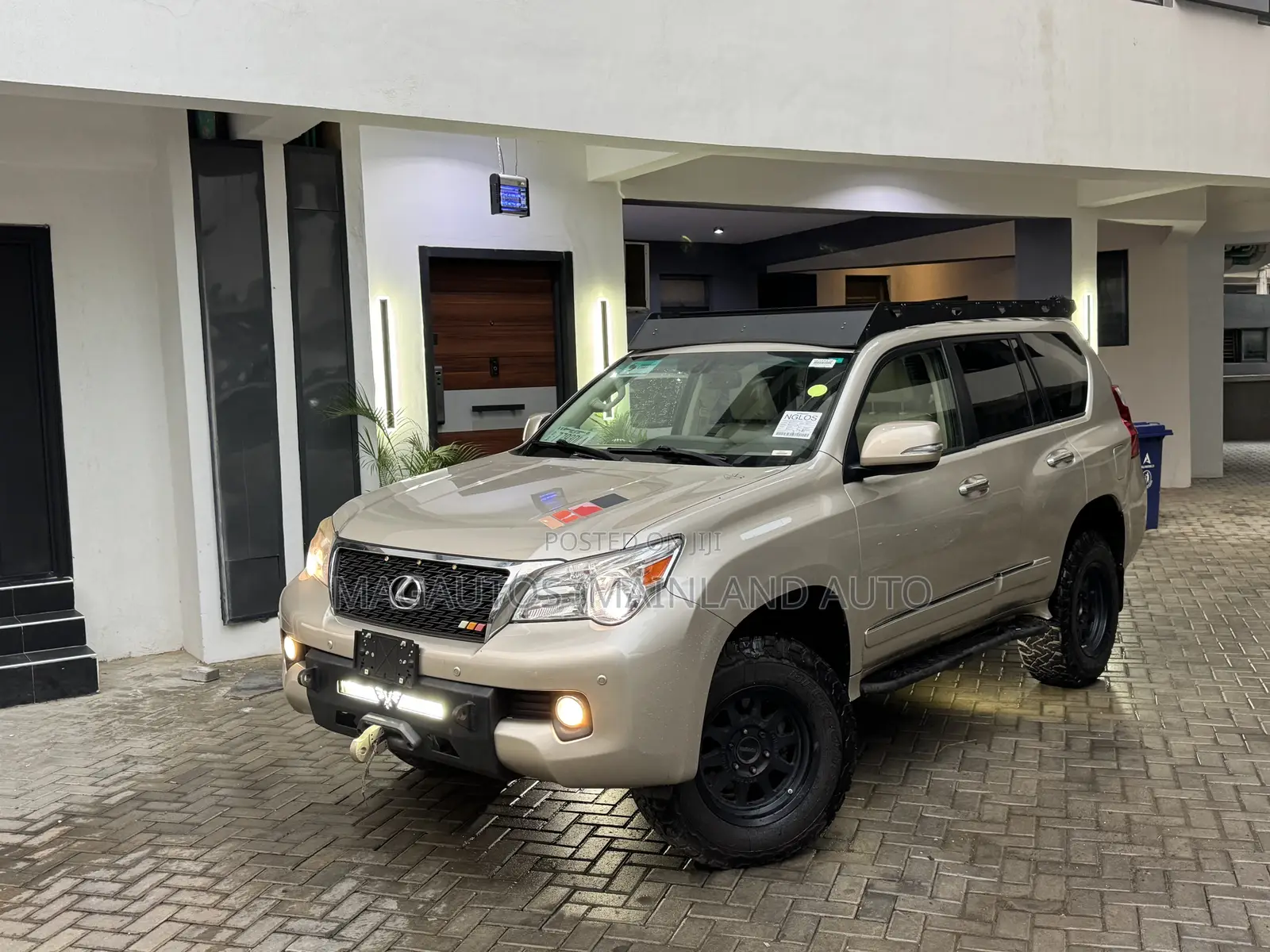 Lexus GX 460 Premium 2012 Gold