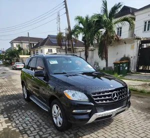 Mercedes-Benz M Class ML350 4MATIC 4dr SUV AWD (3.5L 6cyl 7A) 2015