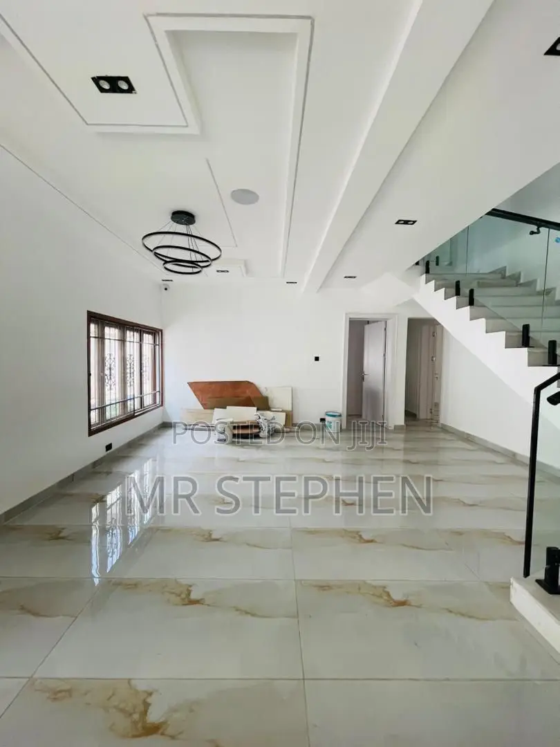 Stunning 6 Bedroom Fully Detached Duplex Plus Pool, Bq in Ikeja Gra