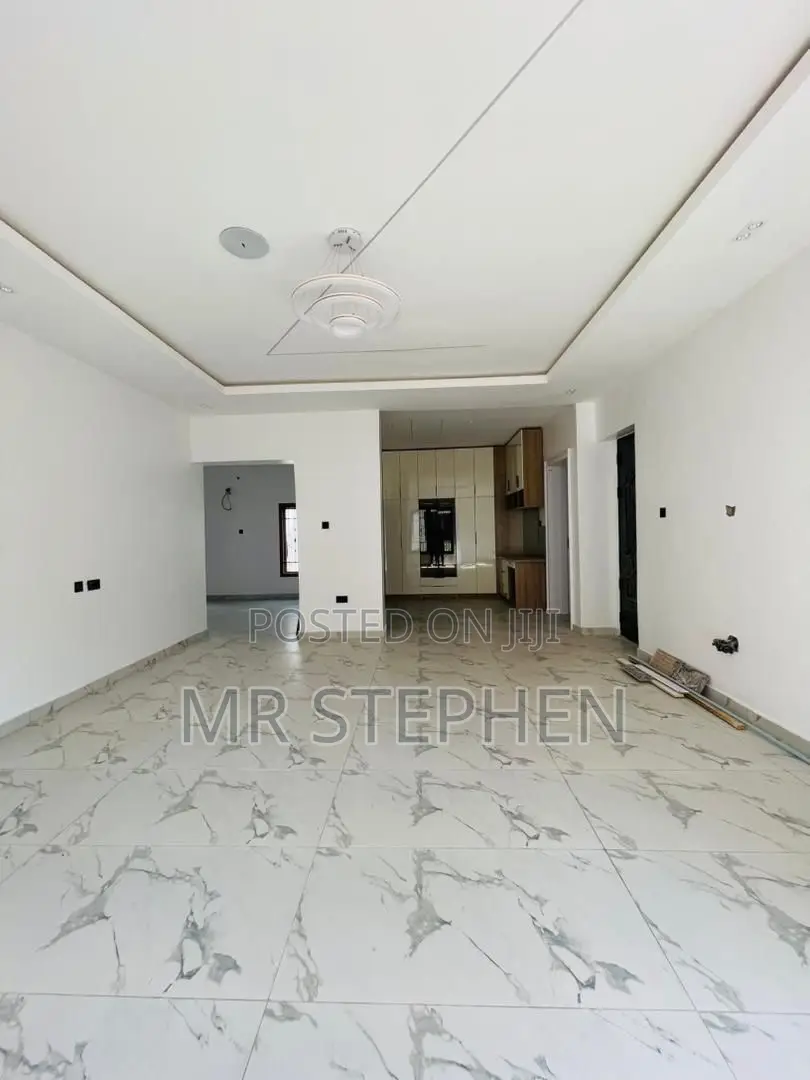 Stunning 6 Bedroom Fully Detached Duplex Plus Pool, Bq in Ikeja Gra