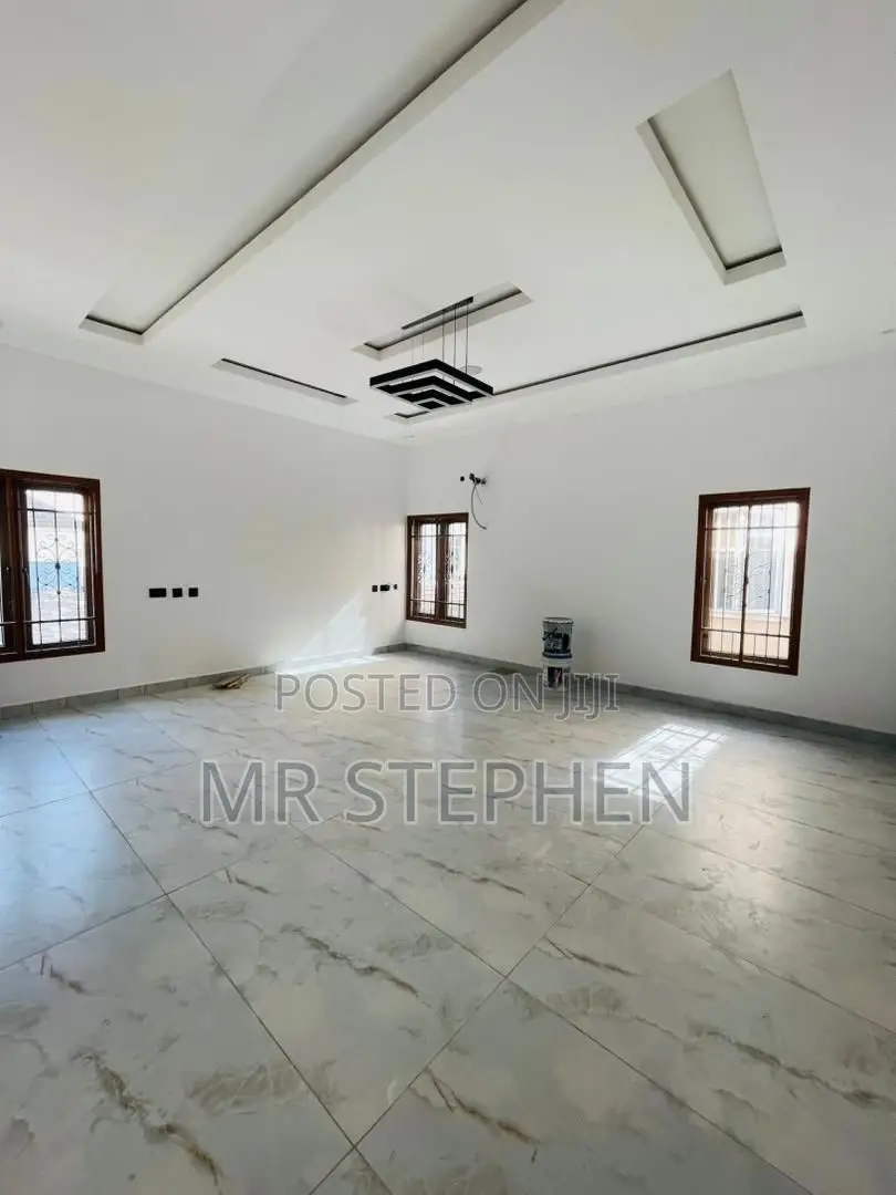 Stunning 6 Bedroom Fully Detached Duplex Plus Pool, Bq in Ikeja Gra