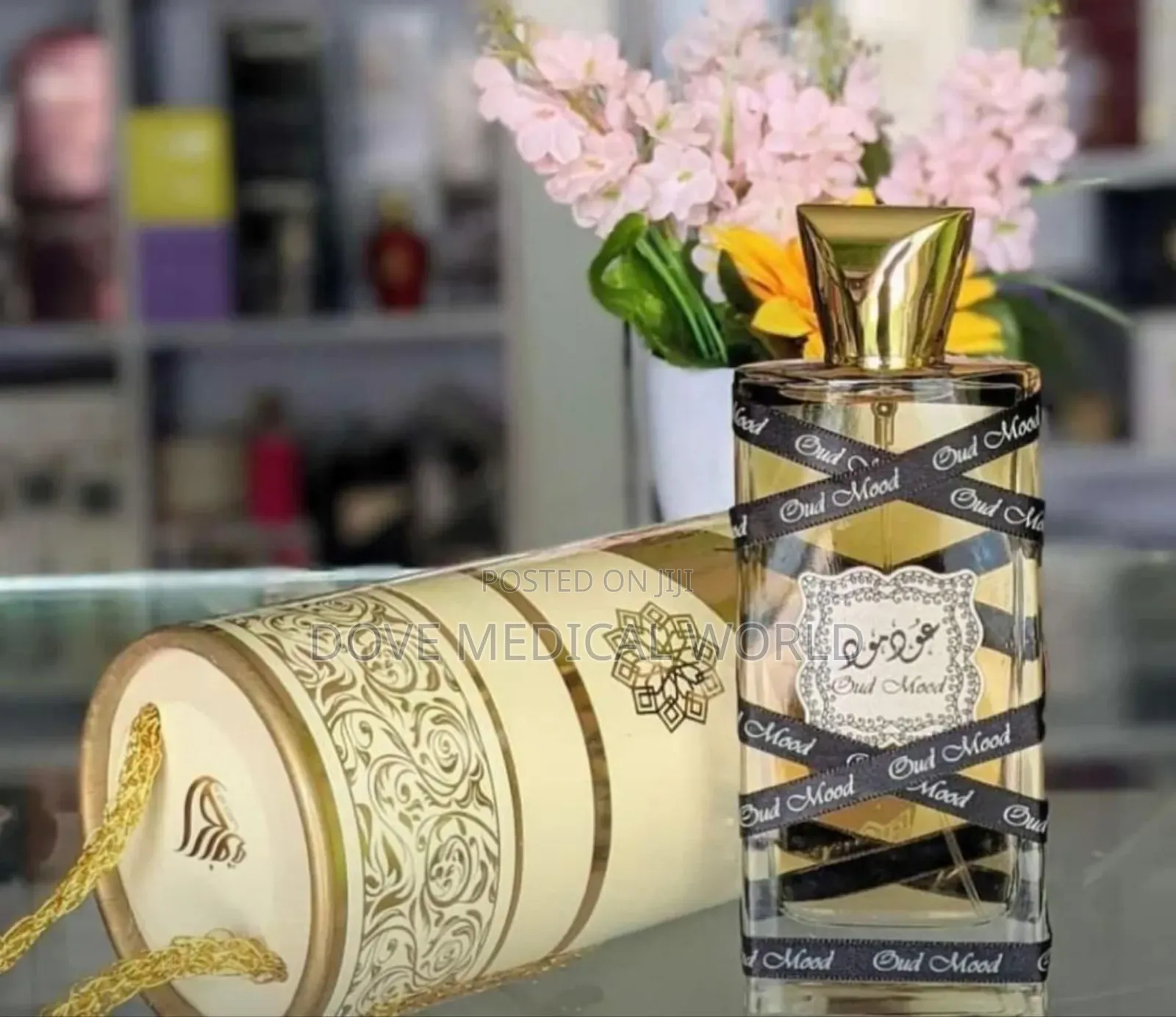 Lattafa Oud Mood Eau De Parfum.