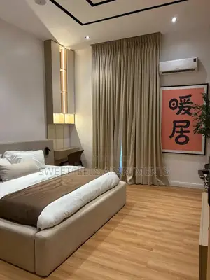 3bedroom Luxurious Apartment