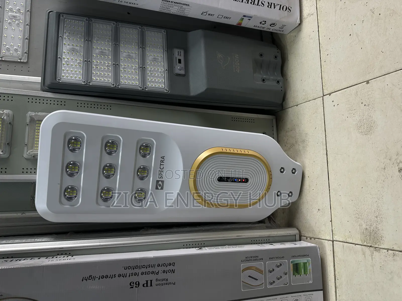 9 Eyes Solar Street Light
