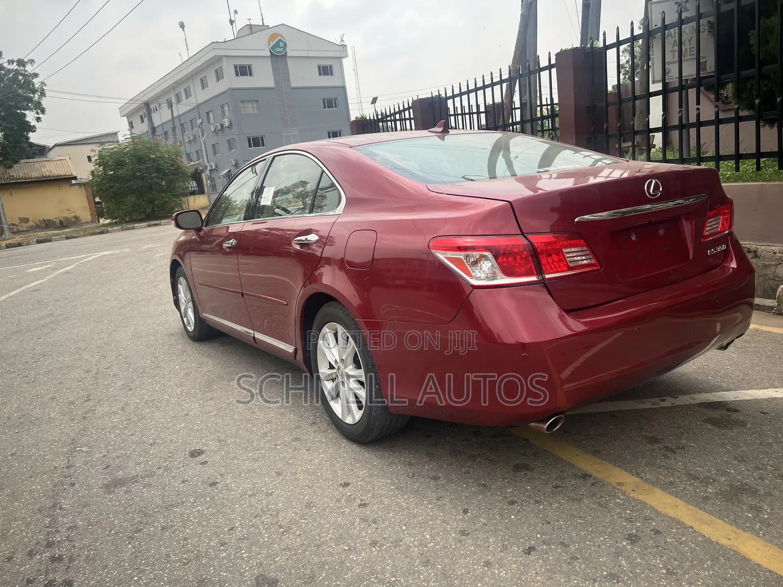 Lexus ES 350 2011 Red