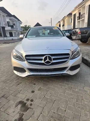 Mercedes-Benz C300 Luxury 4Matic Sedan AWD (2.0L 4cyl 7A) 2016 Silver