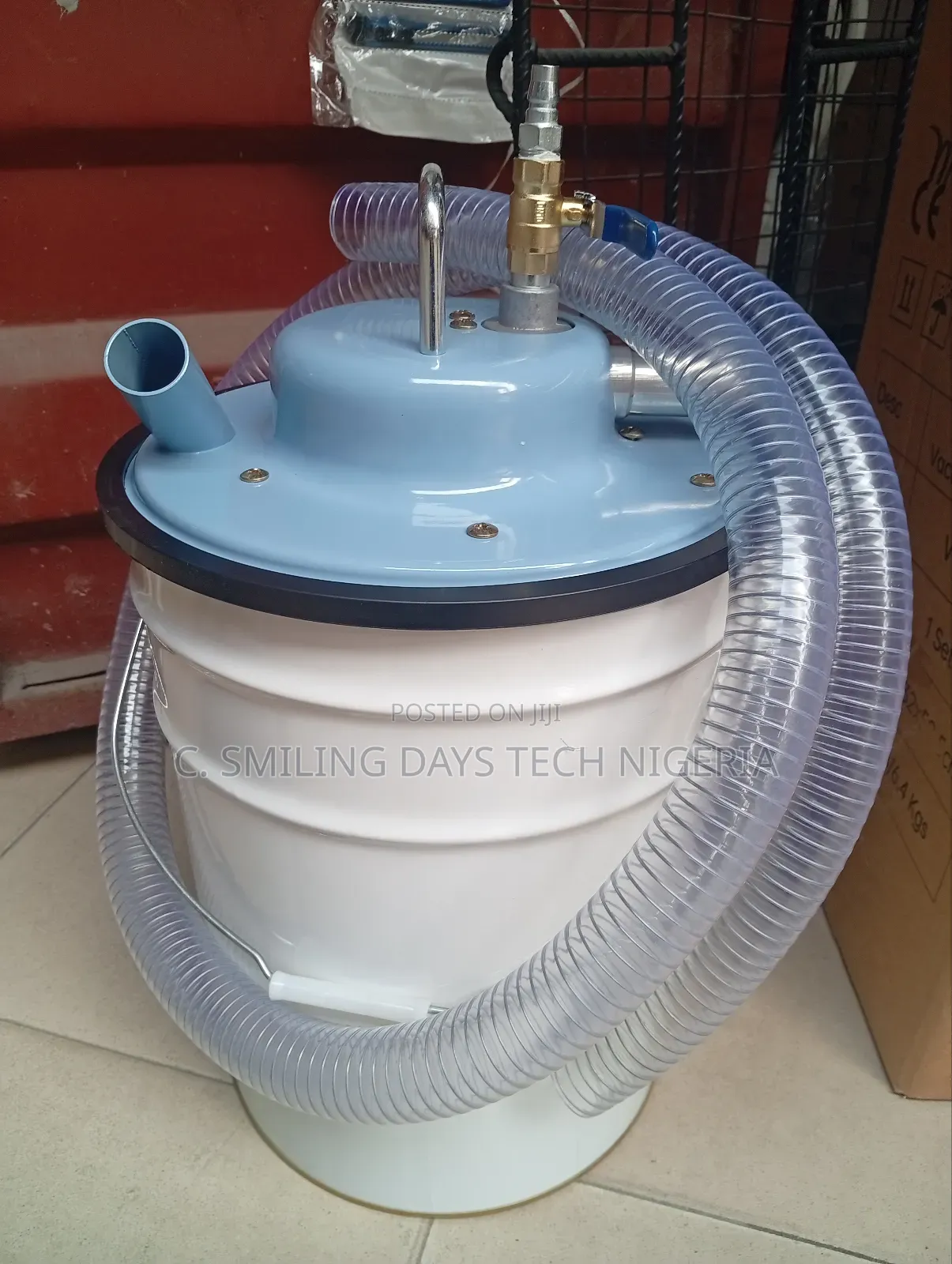 Pneumatic Vacuum Cleaner