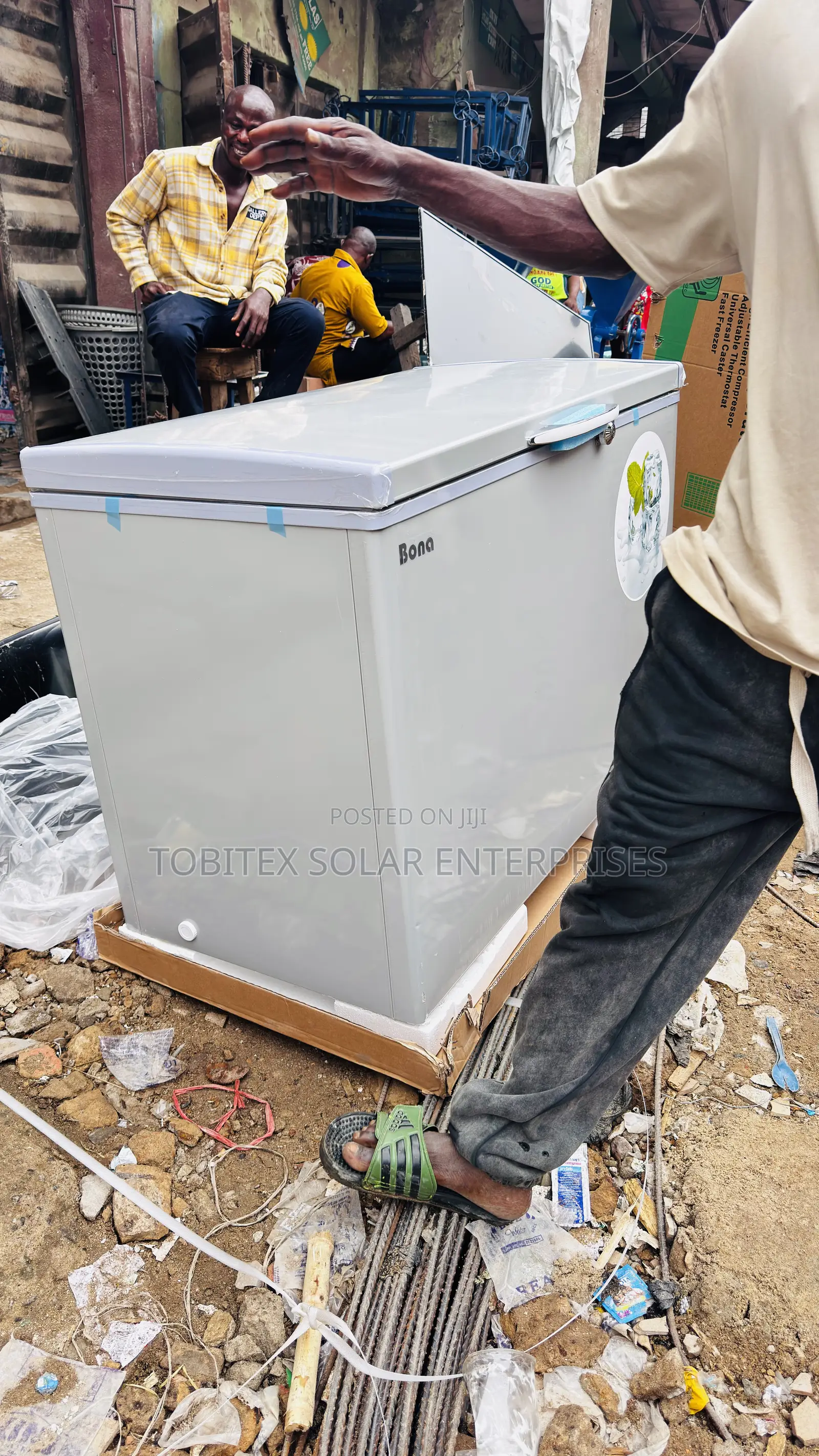 Solar Deep Freezer 318l Ac/Dc