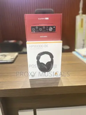 Focusrite Scarlett 2i2 Behringer Hpm1000 Headphone