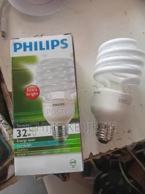 Light Bulbs 32 Watts