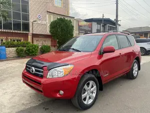 Toyota RAV4 2.0 VVT-i 2008 Red