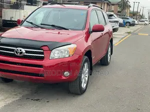 Toyota RAV4 2.0 VVT-i 2008 Red