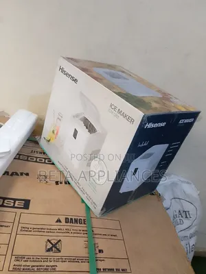 Hisense Portable Ice Maker – Modern Design