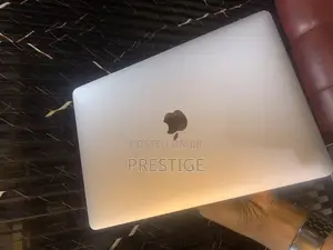 Laptop Apple MacBook Pro 8GB Intel Core i5 SSD 256GB