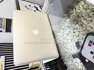 Laptop Apple MacBook Air 2015 4GB Intel Core i5 SSD 128GB