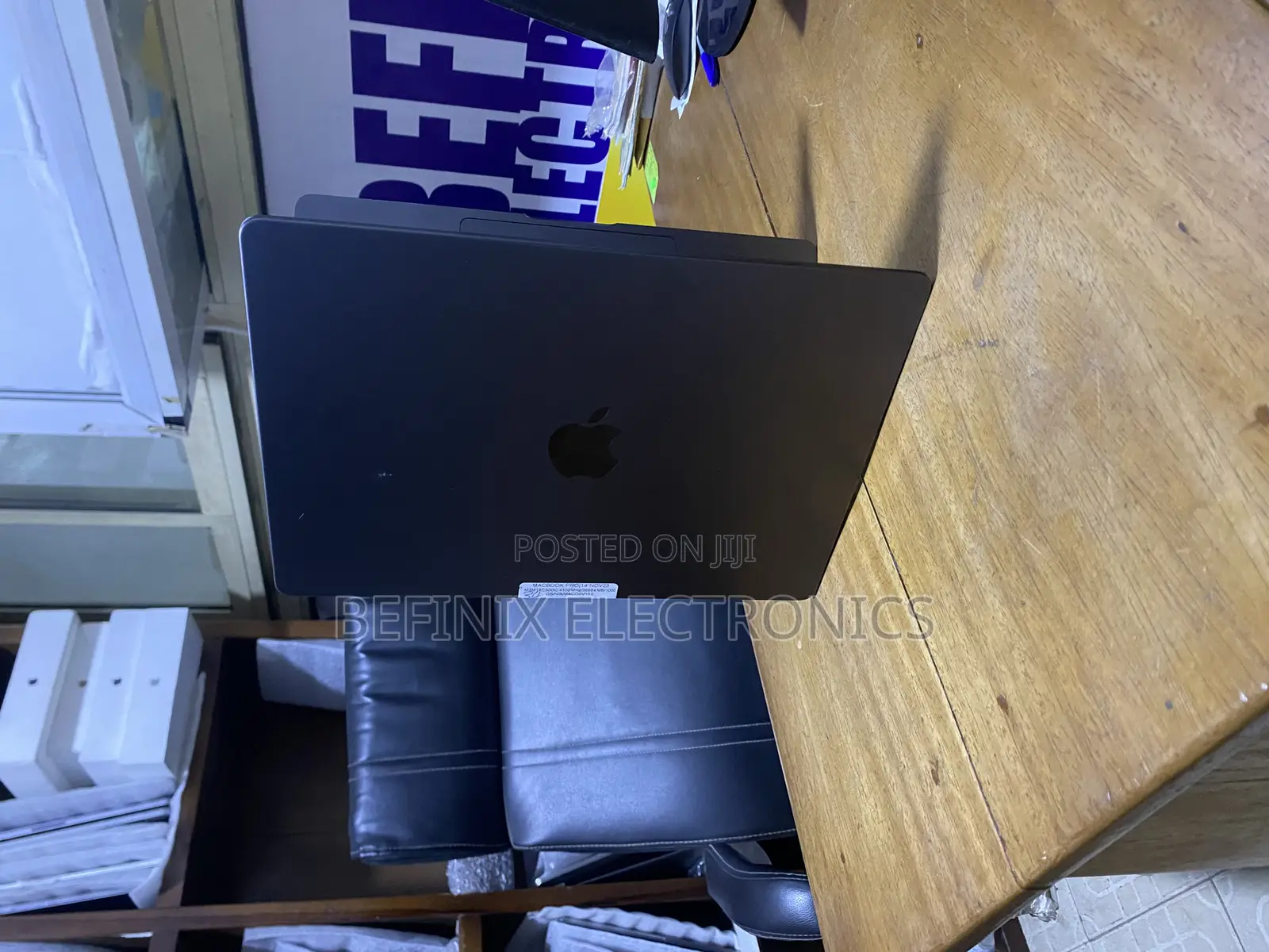 Laptop Apple MacBook Pro 2023 M3 Max 14-Inch 36GB Apple M3 Max SSD 1T