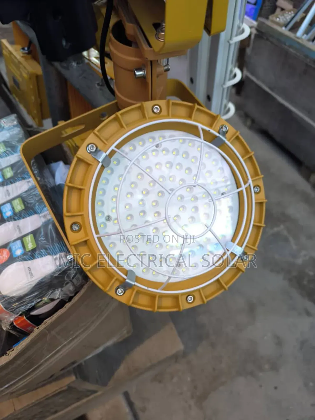 Explosion Flood Light