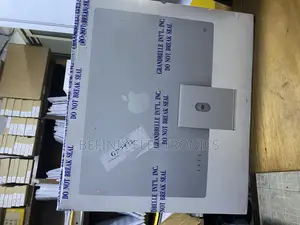 New Desktop Computer Apple iMac M3 16GB Apple M3 SSD 512GB
