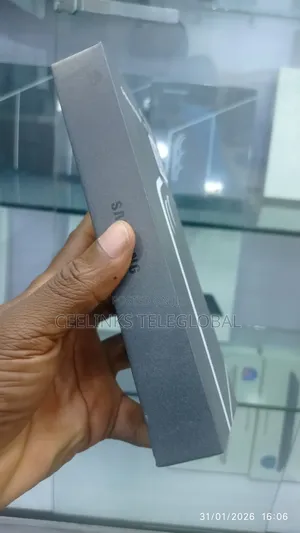 New Samsung Galaxy Z Flip7 256 GB Gray